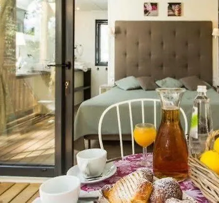 Hotel Glamping Village Orlando In Chianti